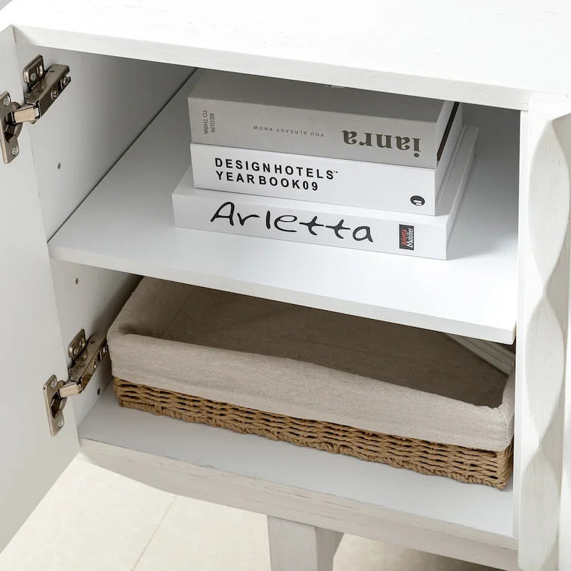 Buffet Joanna à motifs géométriques sculptés modernes par HULALAHOME