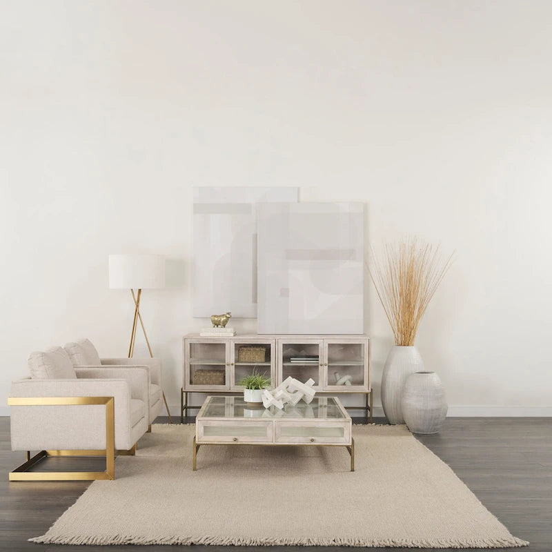 Buffet Arelius en bois massif blond avec piètement en fer doré et portes vitrées - 70 cm (L) x 32 cm (H) x 18,75 cm (P)