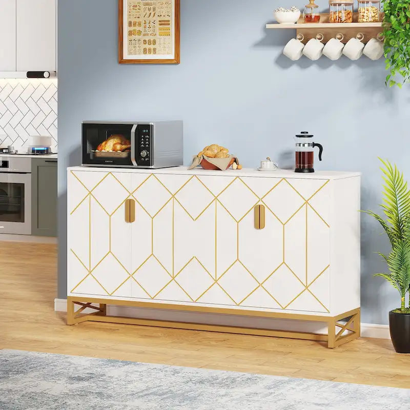 Buffet de cuisine blanc et or avec rangement
