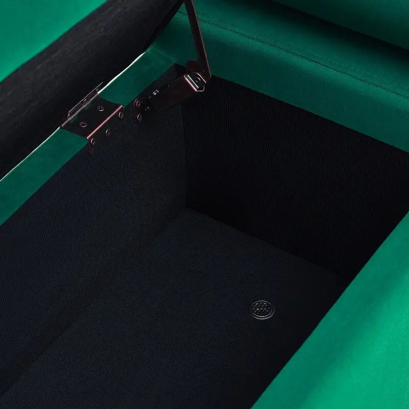 Pouf coffre rembourré en velours moderne, élégant repose-pieds avec accoudoirs arrondis et pieds en fer pour chambre ou entrée.