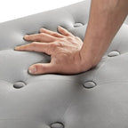 Banc de rangement capitonné avec boutons, garniture cloutée et accoudoirs