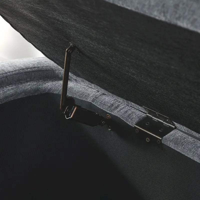 Banc rembourré avec grand espace de rangement. Bancs ottomans de rangement modernes, pour le salon, l'entrée et la chambre.