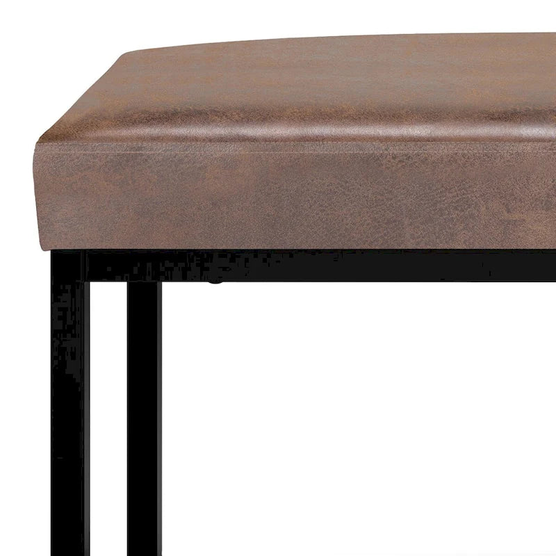 Banc ottoman rectangulaire contemporain WYNDENHALL Kerwood de 112 cm de large - 37 cm de profondeur x 112 cm de largeur x 47 cm de hauteur