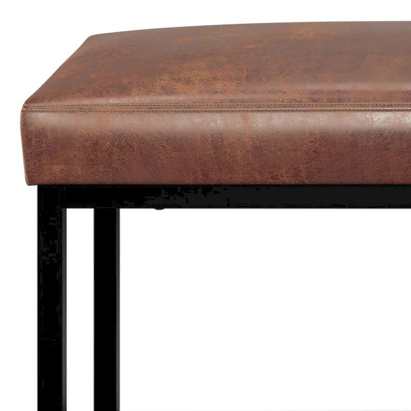 Banc ottoman rectangulaire contemporain WYNDENHALL Kerwood de 112 cm de large - 37 cm de profondeur x 112 cm de largeur x 47 cm de hauteur