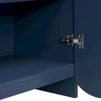 Meuble à quatre portes à rayures verticales et motif ondulé