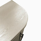 Buffet moderne incurvé en bois avec 4 portes et étagères réglables