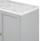 Buffet moderne avec très grand espace de rangement, poignées et pieds de support en métal, idéal pour le salon et la salle à manger.