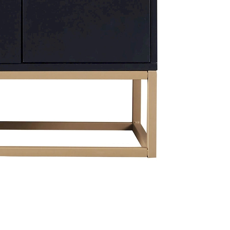 Buffet minimaliste en bois, autoportant, avec pieds en métal