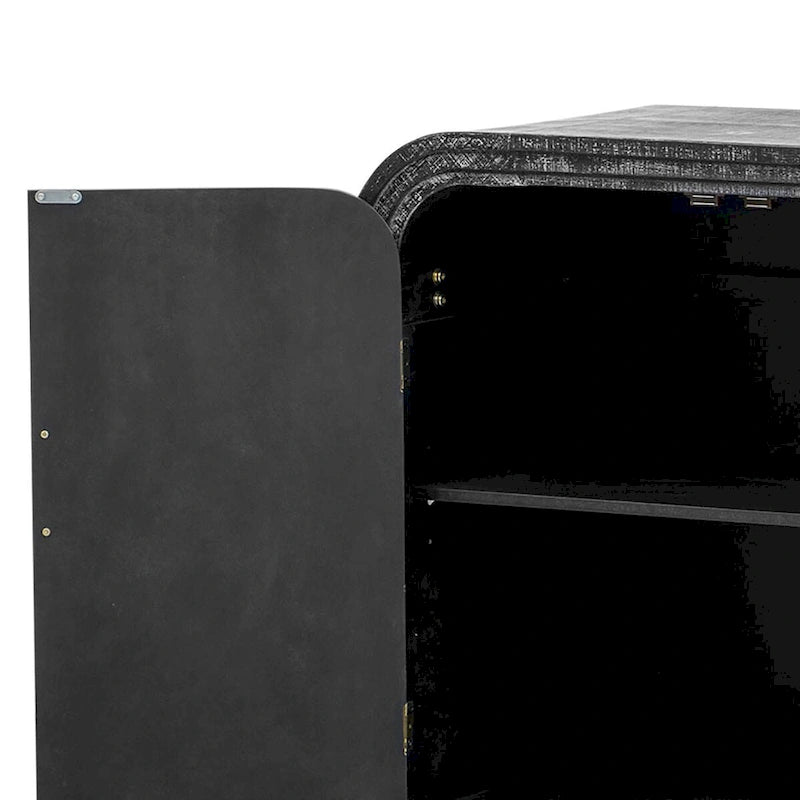 Buffet en bois style vintage chic avec patins de protection