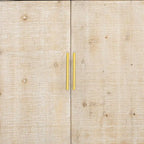 Buffet en bois style vintage chic avec patins de protection