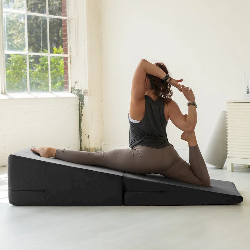 Rampe d'accès Avana Reach Super Ramp / Banc de lit convertible avec housse amovible pour yoga et massage, en microvelours