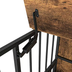 Meuble pour cage de chien avec plateau amovible, niche à double porte, panneau relevable, rotation à 360 degrés et 3 gamelles réglables en hauteur.