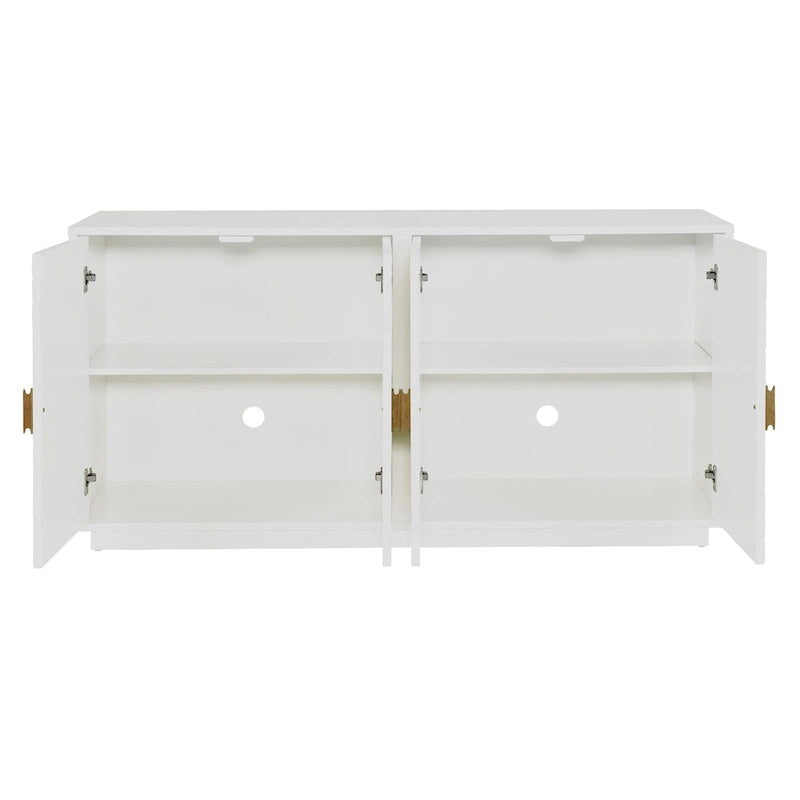 Buffet offrant un grand espace de rangement et des étagères réglables