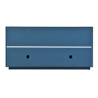 Buffet offrant un grand espace de rangement et des étagères réglables