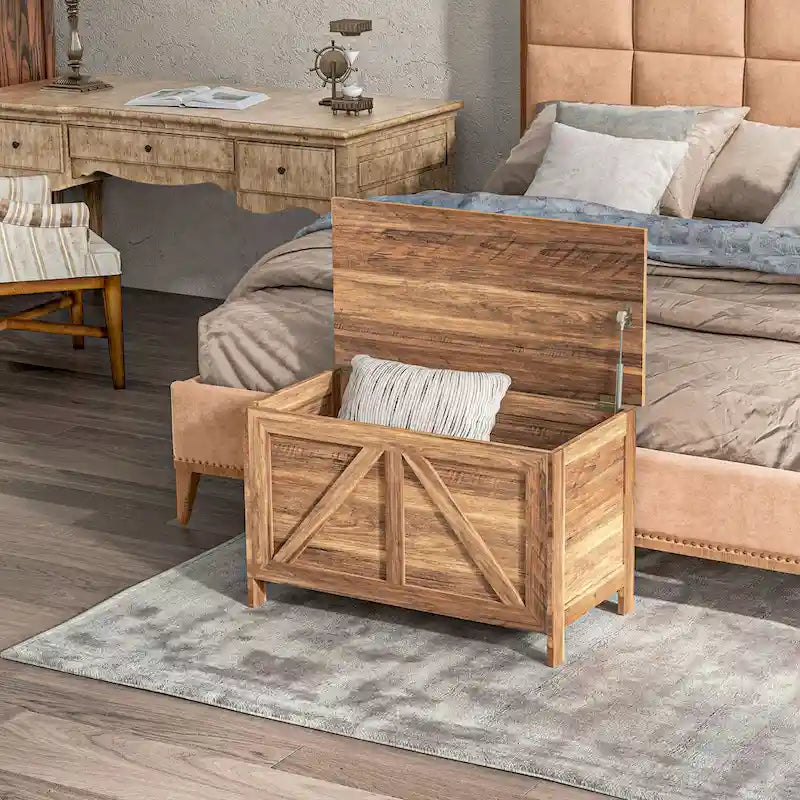 Coffre de rangement HOMCOM 30 style ferme, boîte de rangement à couvercle relevable avec charnière de sécurité permettant une ouverture jusqu'à 100°, idéale pour la chambre, l'entrée ou le salon.